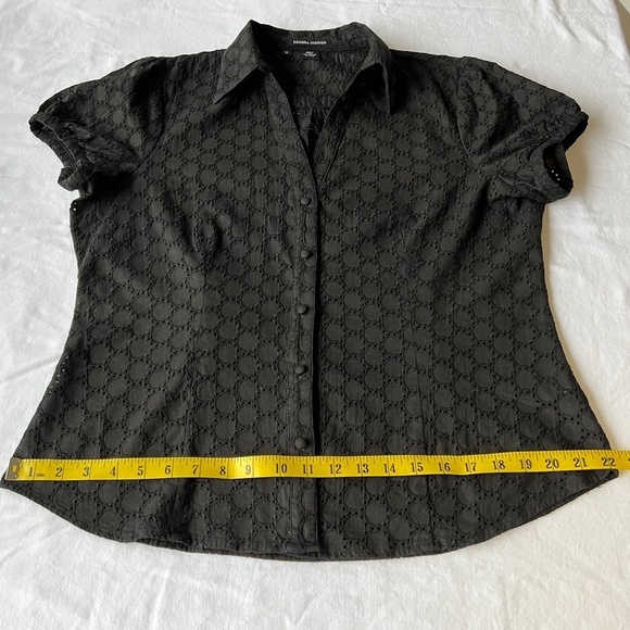 Sandra Ingrish circle eyelet button down puffed short sleeve top - Picture 5 of 8